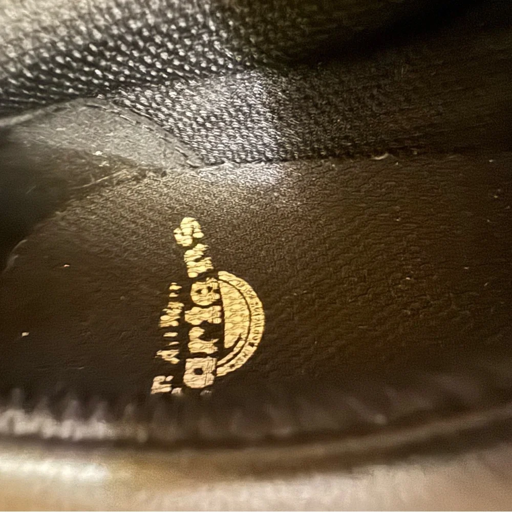Dr. Martens Kids Black Shoes Size 1 Softy T Grunge, streetwear boy or girl